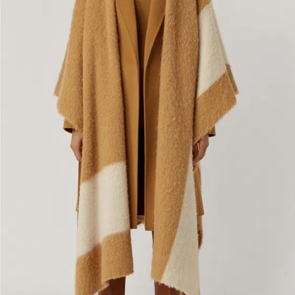 Joseph Tan Textured Knit Shawl